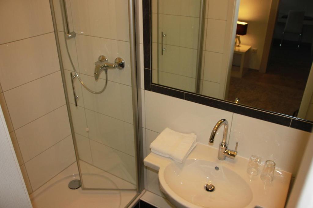 Hotel Heidelberger Hof Düsseldorf Eksteriør billede