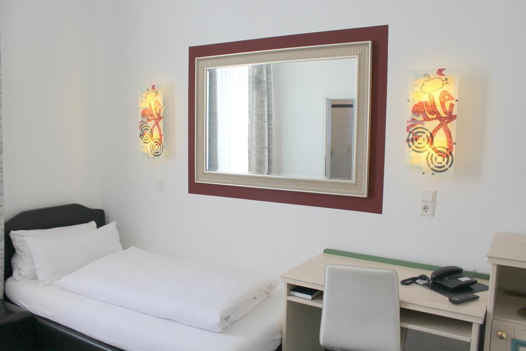 Hotel Heidelberger Hof Düsseldorf Eksteriør billede